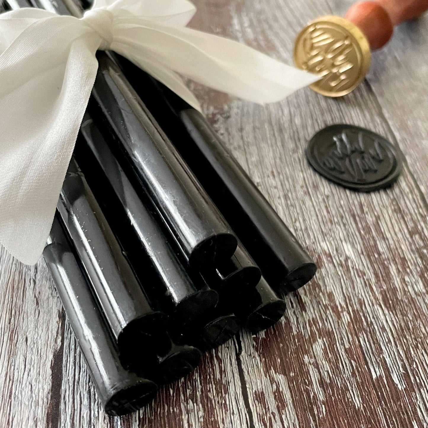 Black Sealing Wax Sticks | 11mm Plastic Free Sealing Wax