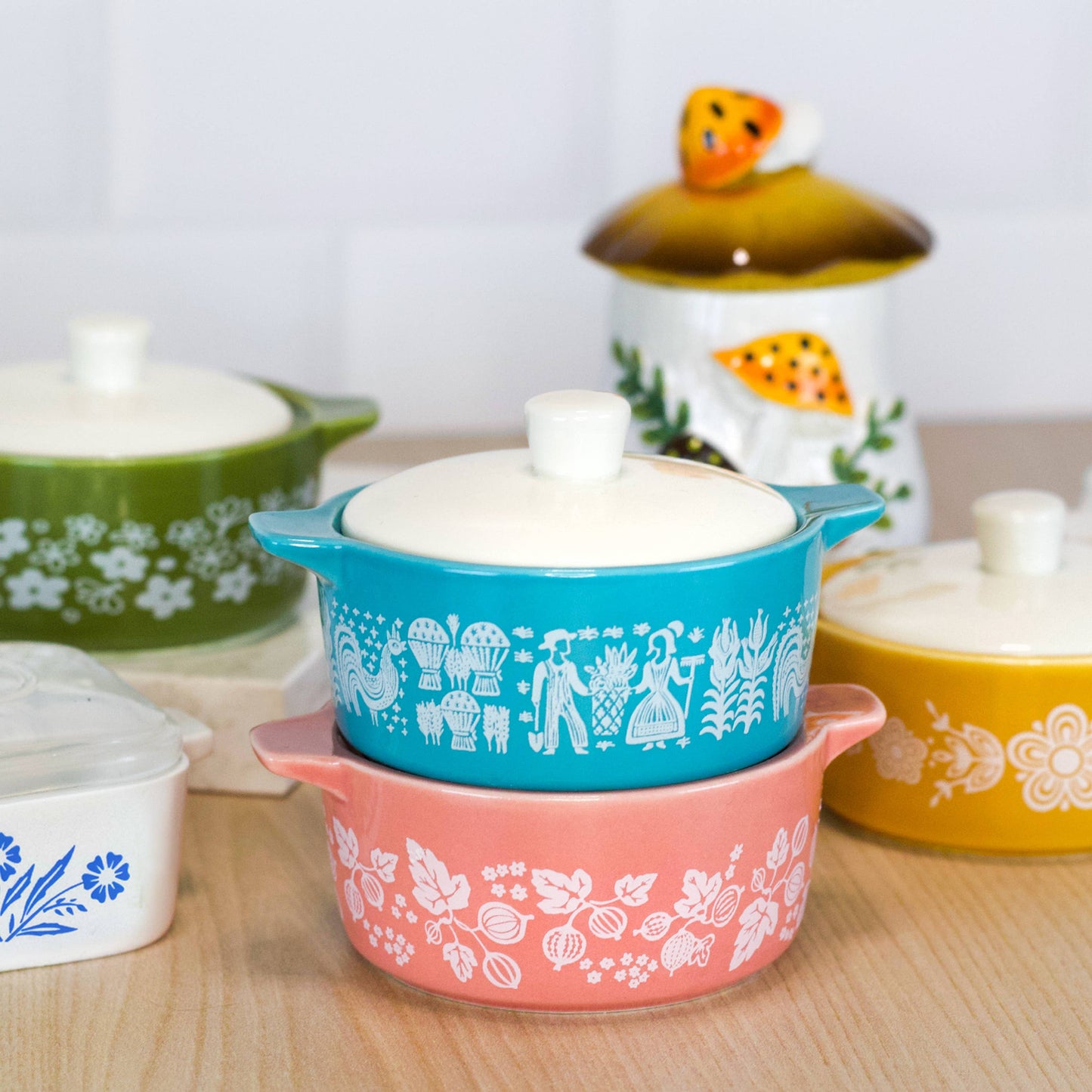 Pyrex-Inspired Gooseberry Casserole Ceramic Trinket Box