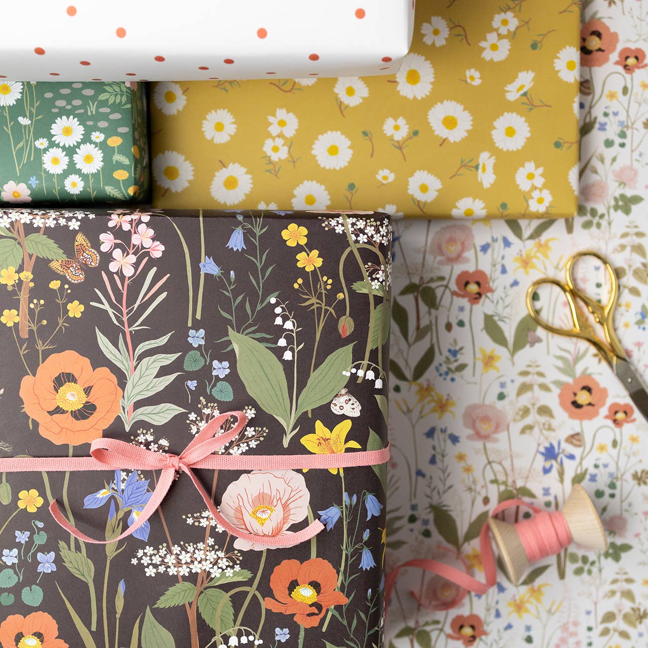 WILD FLOWERS | Double Sided Wrapping Paper