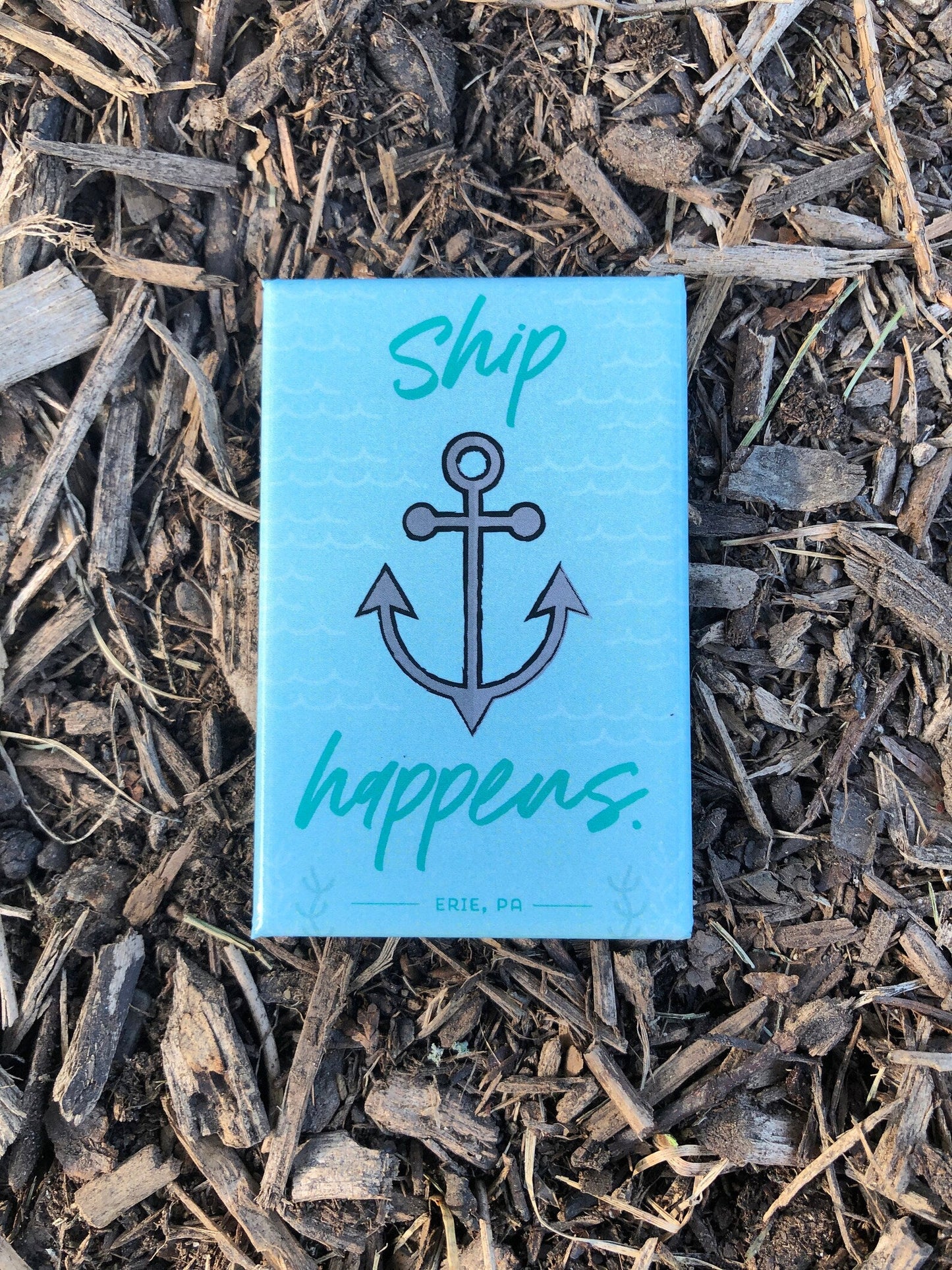 A magnet with a punny design